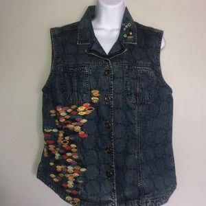 Chico’s embroidered denim Vest Sz 2(12-14)